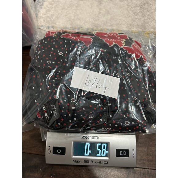 Style & Co. Floral Sheer V-Neck 3/4 Sleeve Blouse Black Red Sz 18 Camisole Boho - Picture 11 of 11